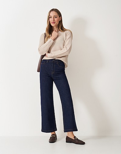 Relaxed Leg Cropped Jeans in Dark Wash