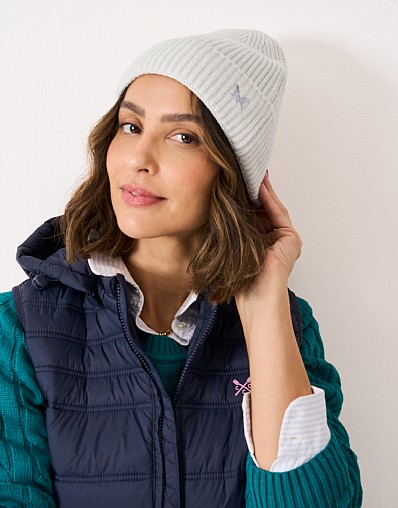 Knitted Beanie in White Marl