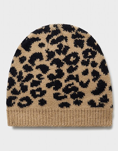 Knit Hat in Leopard Print
