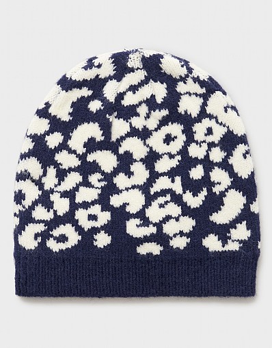 Knit Hat in Navy Leopard