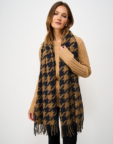 Houndstooth Jaquard Scarf in Brown