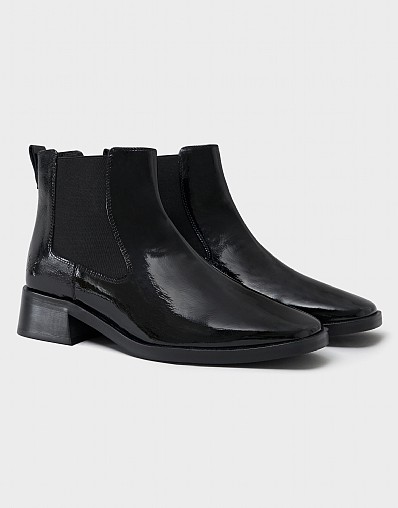 Square Toe Chelsea Boots in Black