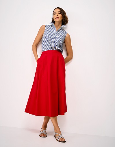 Sleeveless Seersucker Shirt in Blue & White Stripe