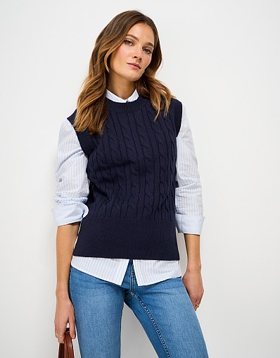 Harmony Cable Knit Vest in Navy