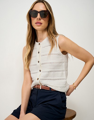 Button-Up Sleeveless Cotton Vest in White