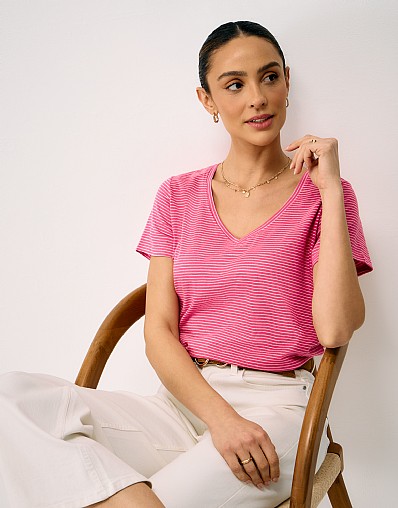 Perfect V Neck Slub Stripe T-Shirt in Pink