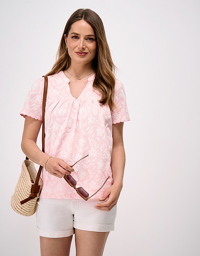 Angel-Sleeve Flutter Top in Pink Floral Print