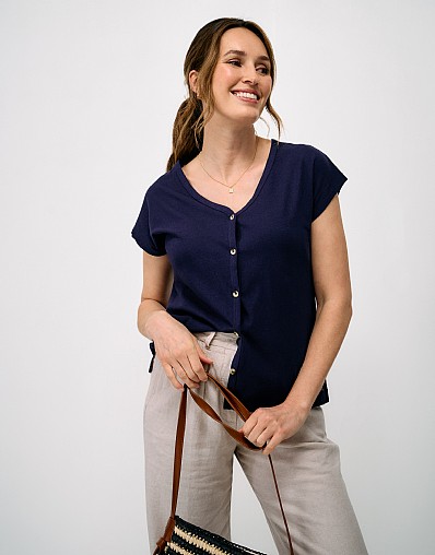 Casual Slubbed Cotton-Linen Blend Button Top in Navy