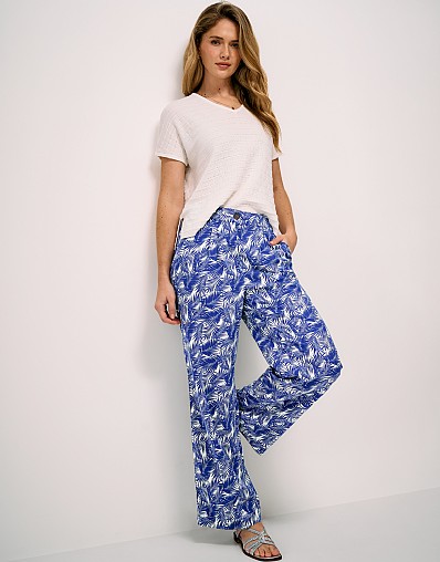 Linen Blend Wide Leg Palm Print Trousers in White & Blue