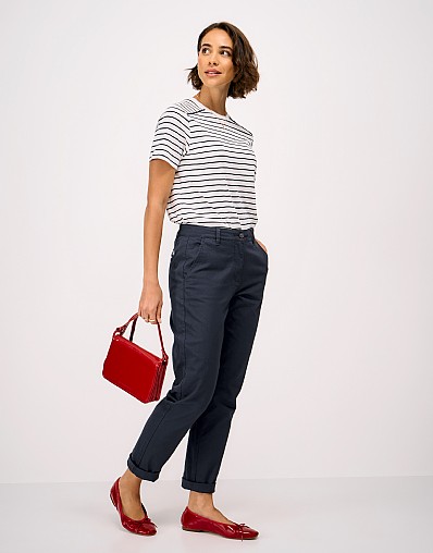 Smart Chino in Dark Navy