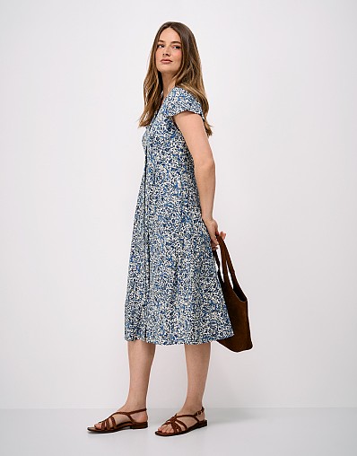 Alyssia Button Through Jersey Dress in Paisley Blue Print