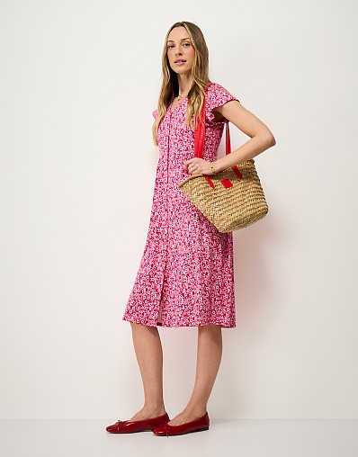 Alyssia Button Through Floral Jersey Dress in Bright Pink