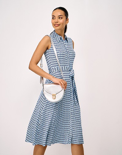 Emma Sleeveless Jersey Shirt Dress in Blue Wave Print