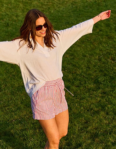Cotton Seersucker Shorts in Red and White Stripe