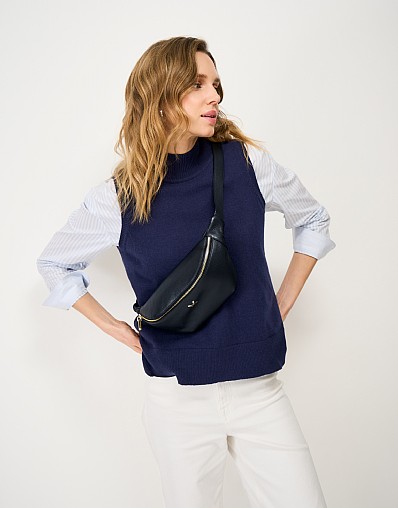 Leather Belt Bag in Black