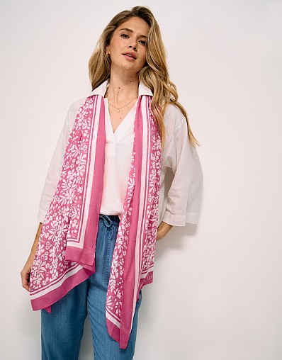 Floral Print Modal Scarf in Pink