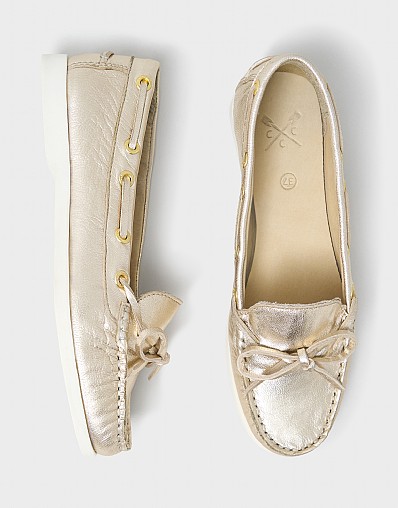 Boat Shoe in Soft Gold