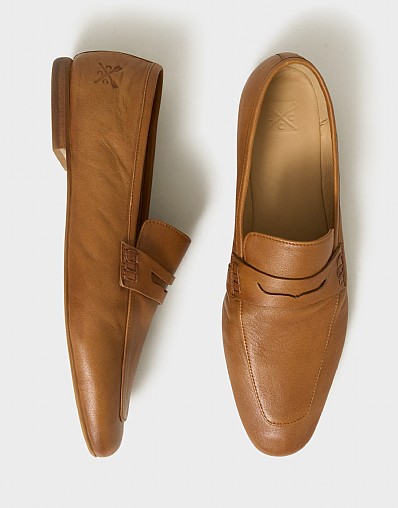 Saccetto Leather Loafer in Tan