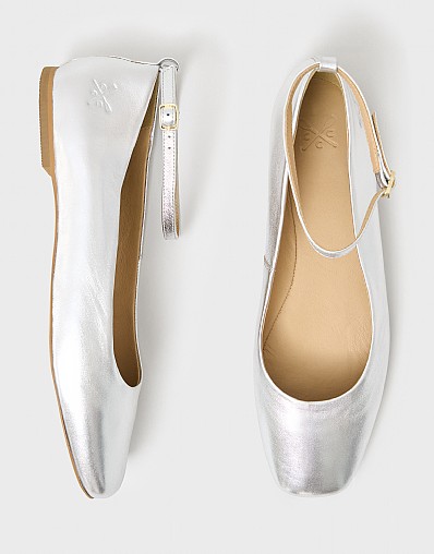 Leather Ankle Strap Ballet Shoes in Silver