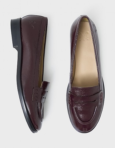 Smart Leather Loafers in Burgundy
